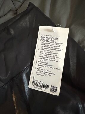 Luluemon Wunder Train HR Tight 28" Foil Leggings in Black